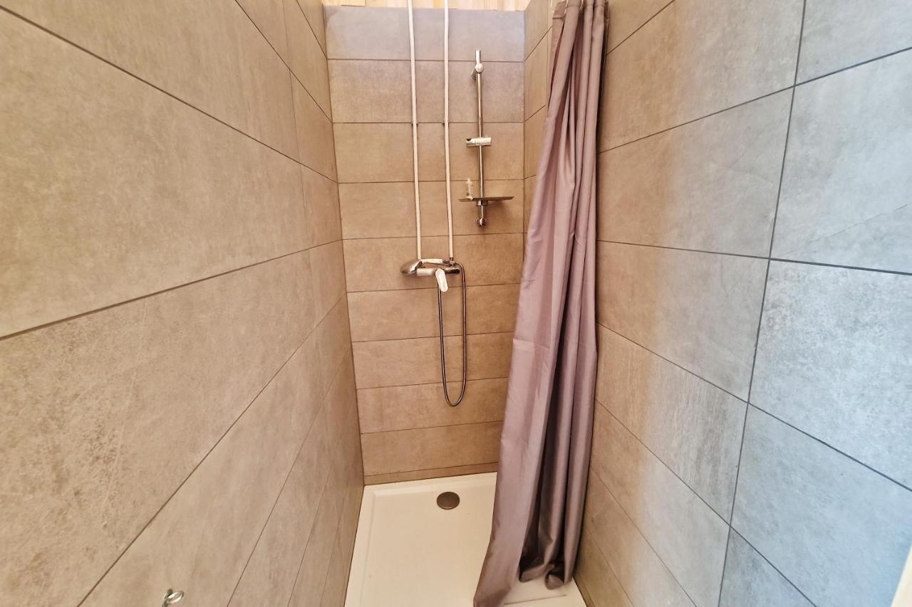 Kamp Beli Gaber Otel Stari Trg pri Lozu Dış mekan fotoğraf