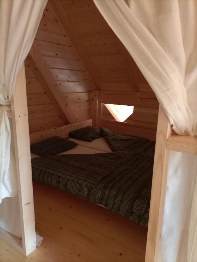 Kamp Beli Gaber Otel Stari Trg pri Lozu Dış mekan fotoğraf