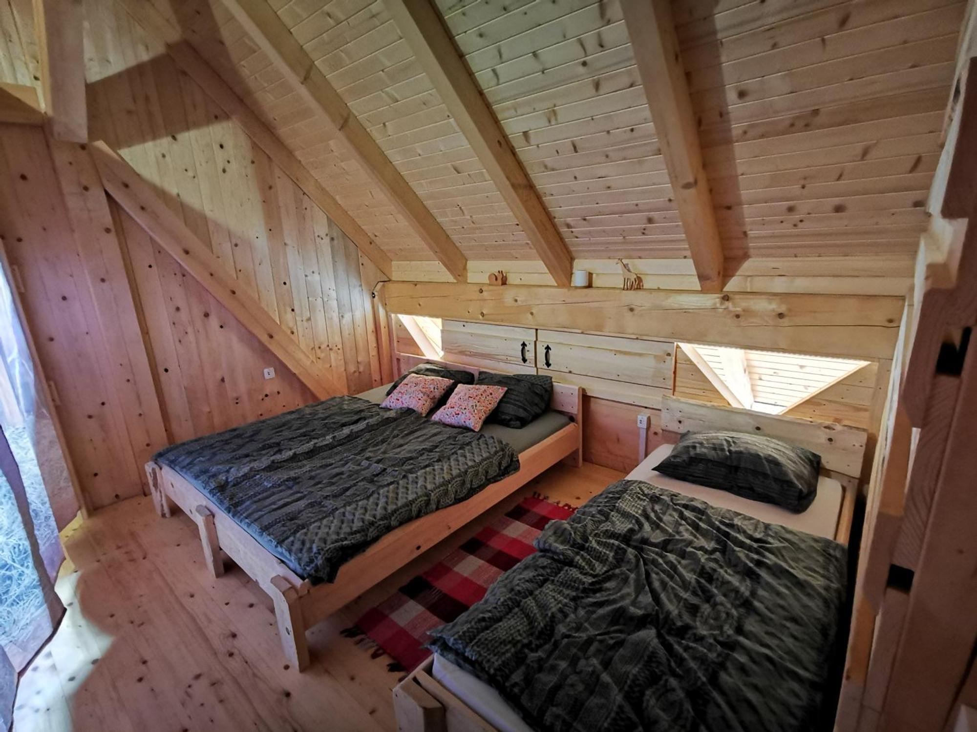 Kamp Beli Gaber Otel Stari Trg pri Lozu Dış mekan fotoğraf